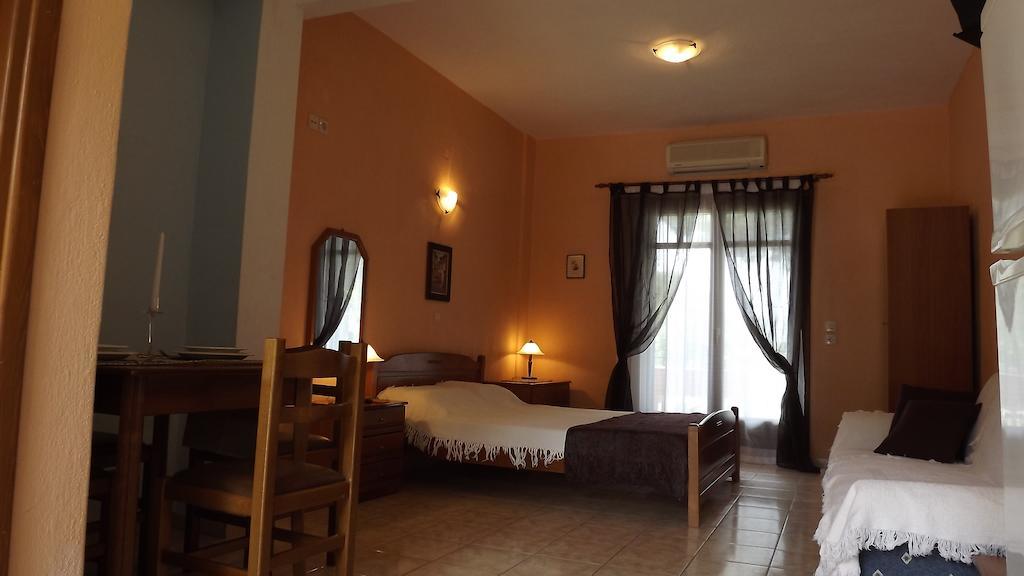 Pefka Studios & Apartments Vourvourou Phòng bức ảnh